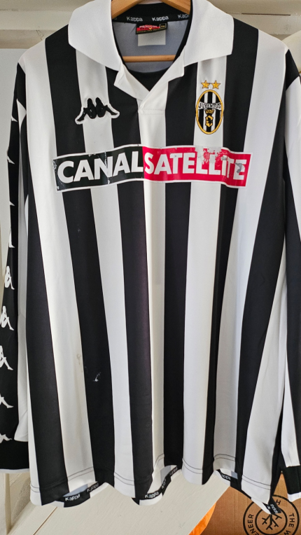 Juventus FC 1999-00 Coppa Italia Kit
